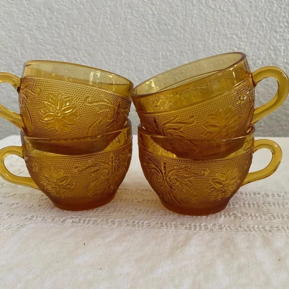 Vintage Tiara Sandwich Glass Amber Cup Mug set of 4